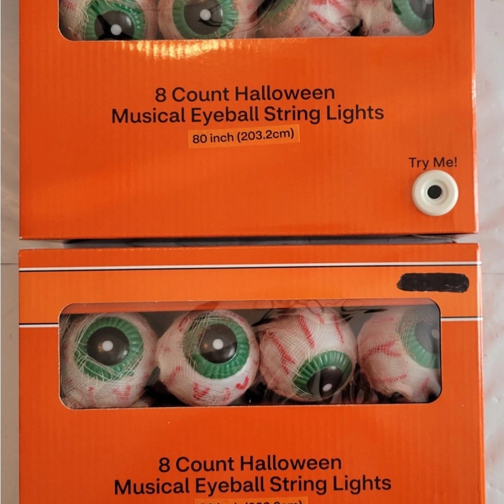 2x Spooky Village 8 Count Halloween Musical Sound Effects Eyeball String Lights